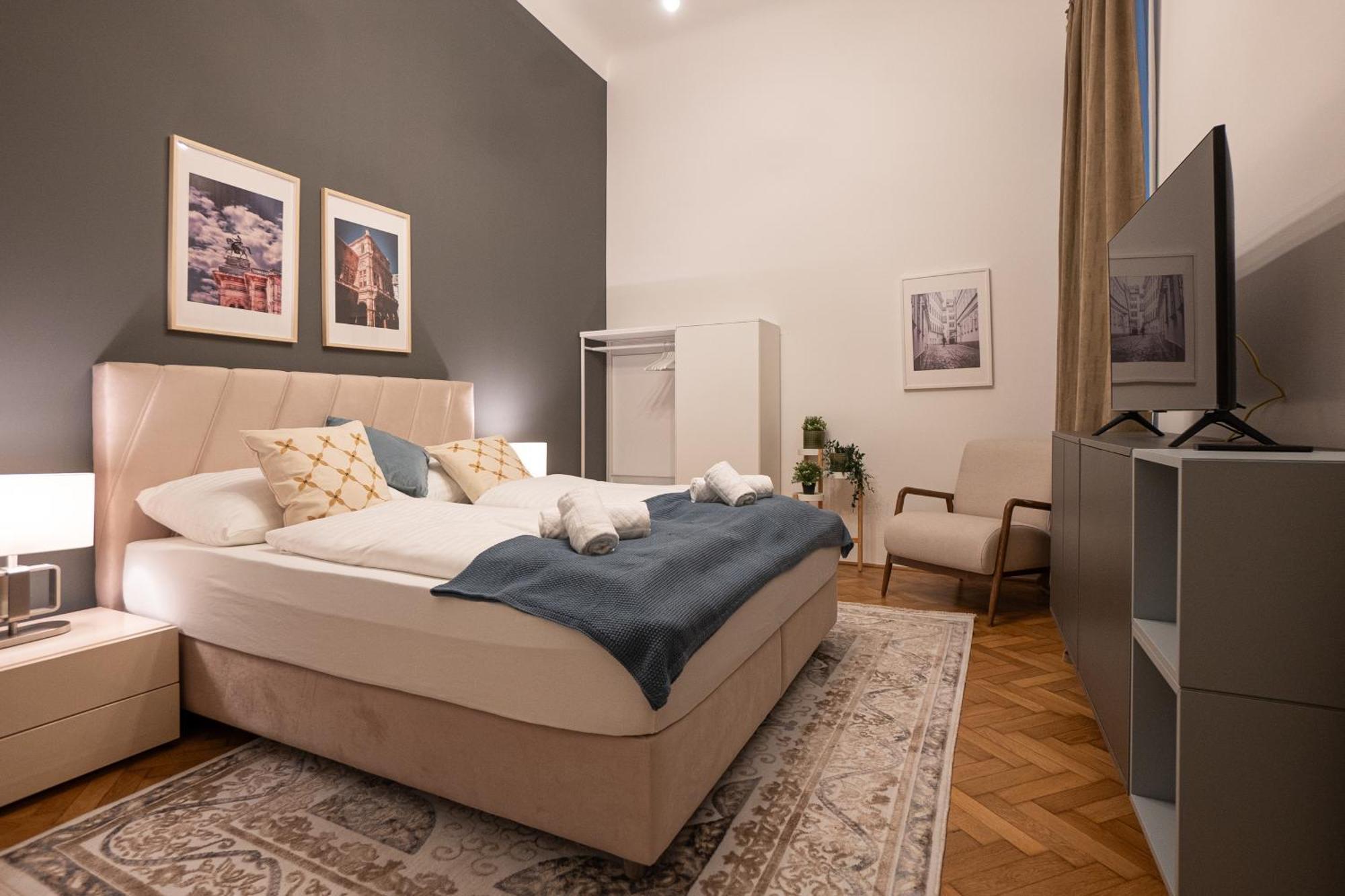 2-room In A 1st District Of * Viena